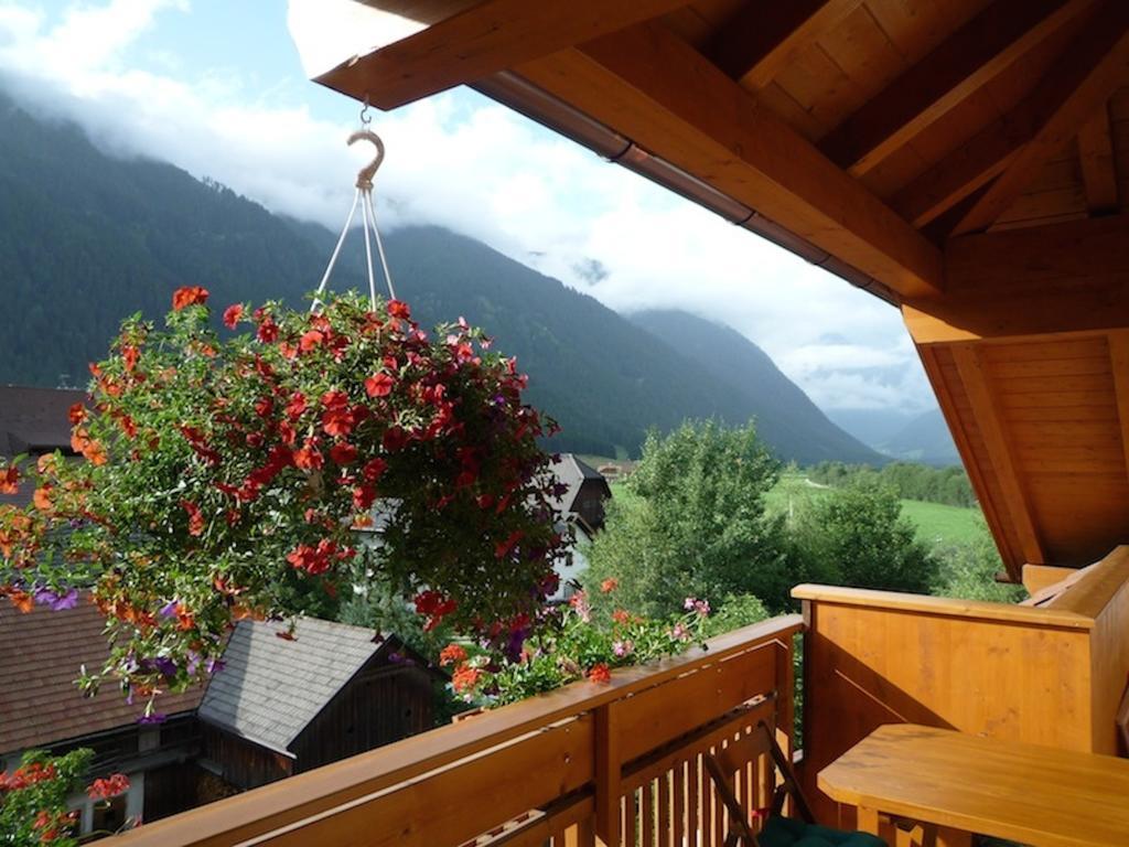 Mansarda Dolomiti Apartment ราซุน ดิ โซปรา ห้อง รูปภาพ